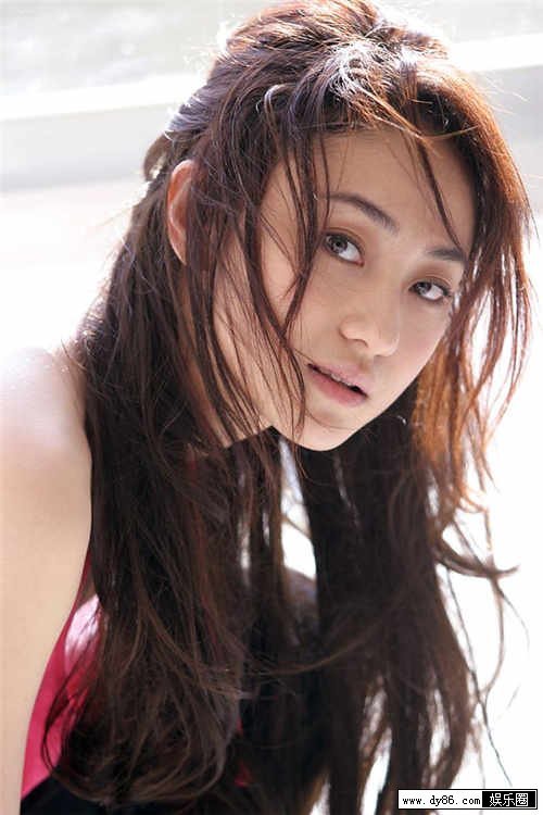 Xinling Li Sexy and Hottest Photos , Latest Pics