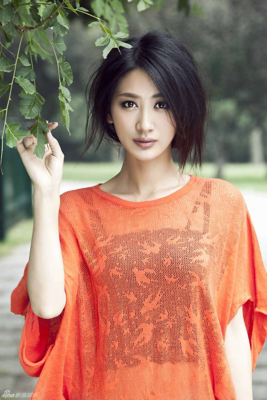 Jenny Guo Sexy and Hottest Photos , Latest Pics
