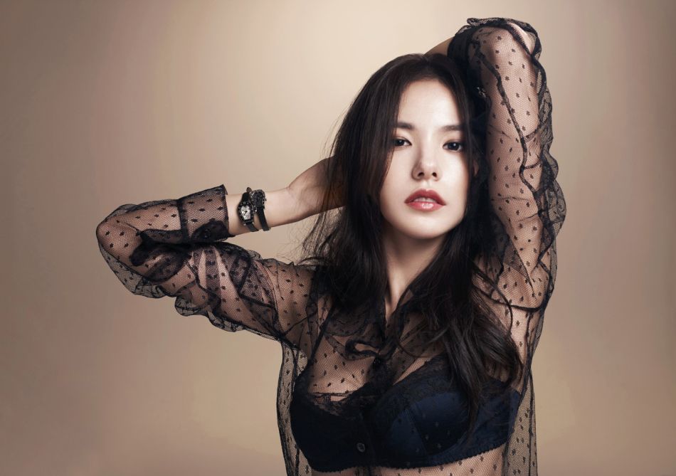 Hyo-Rin Min Sexy and Hottest Photos , Latest Pics