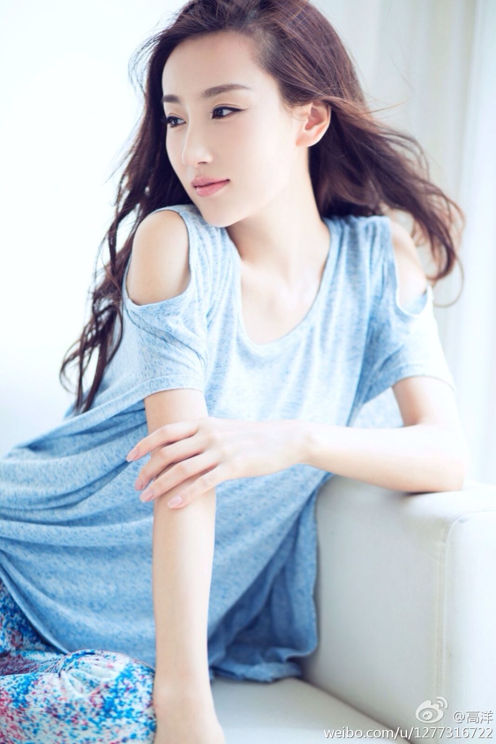 Yang Gao Sexy and Hottest Photos , Latest Pics