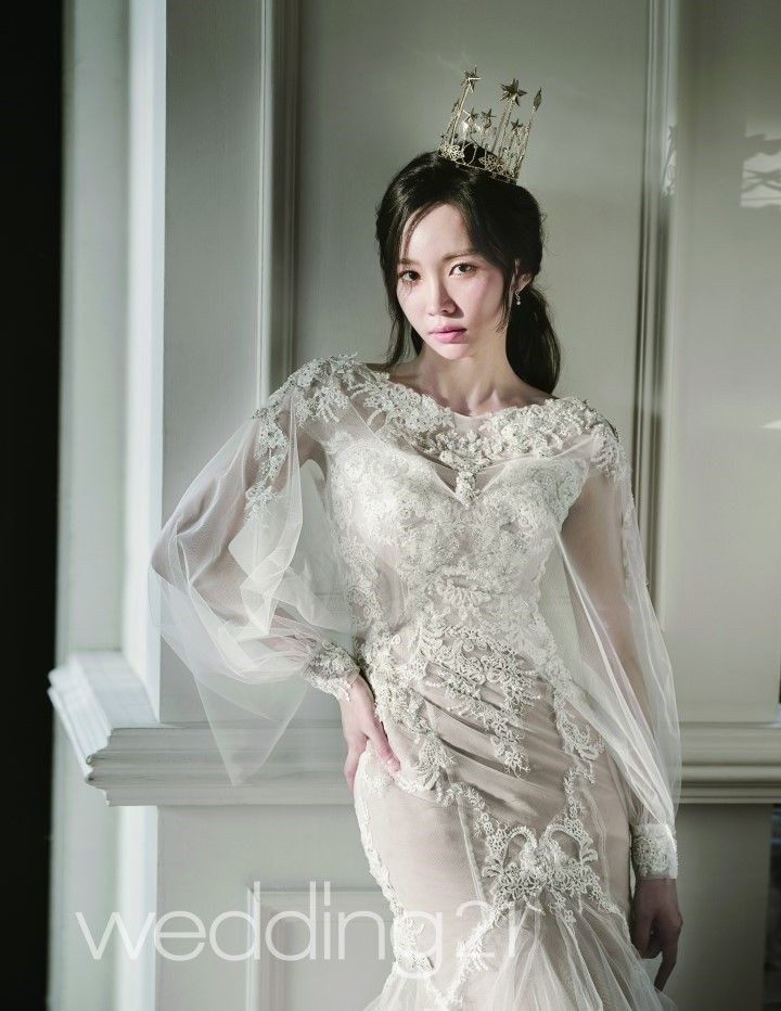 Joo-Hee Yoon Sexy and Hottest Photos , Latest Pics
