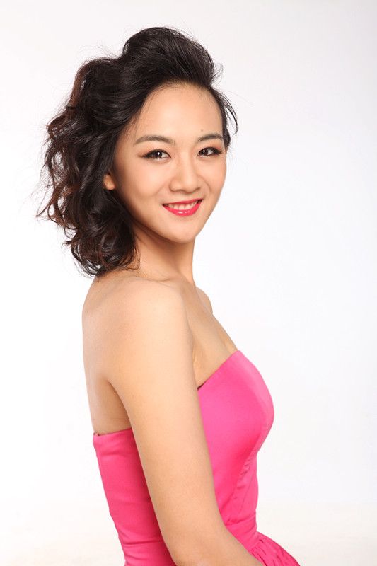 Lixin Zhang Sexy and Hottest Photos , Latest Pics
