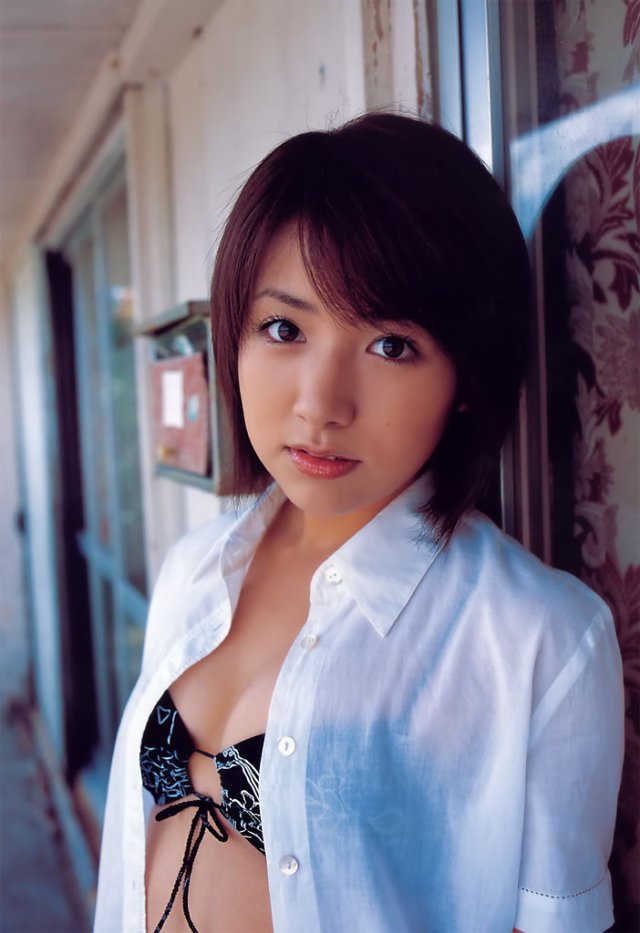 Atsumi Ishihara Sexy and Hottest Photos , Latest Pics