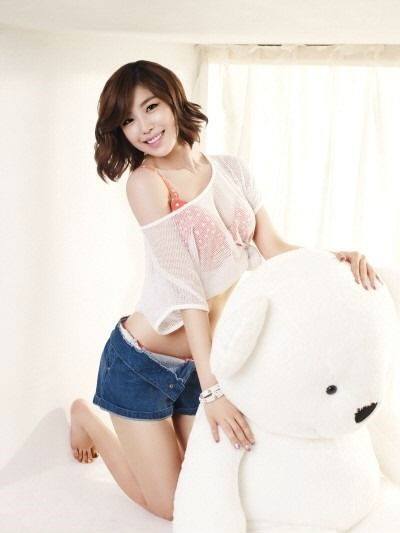 Jun Hyo-Seong Sexy and Hottest Photos , Latest Pics