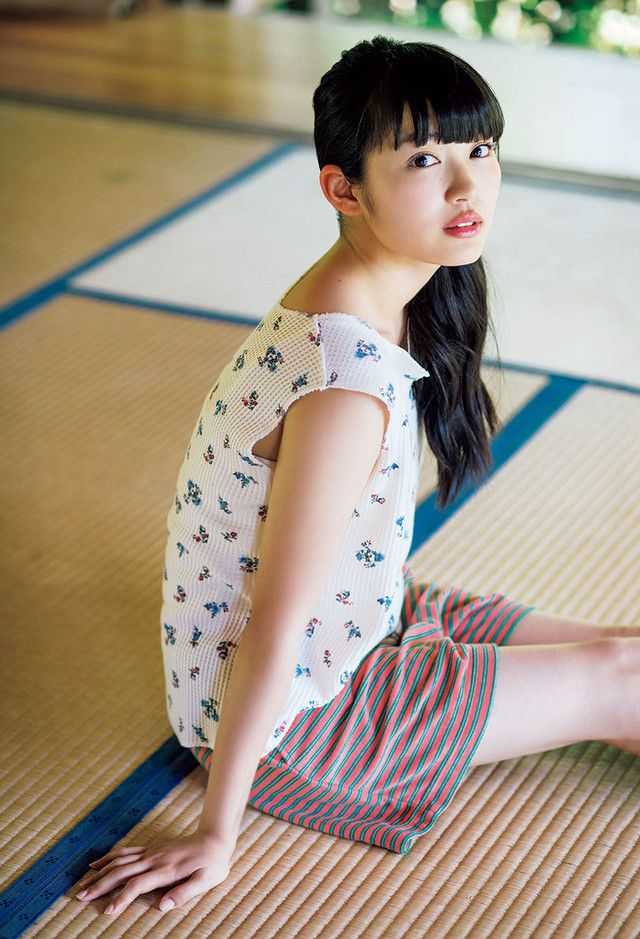 Hinata Kashiwagi Sexy and Hottest Photos , Latest Pics