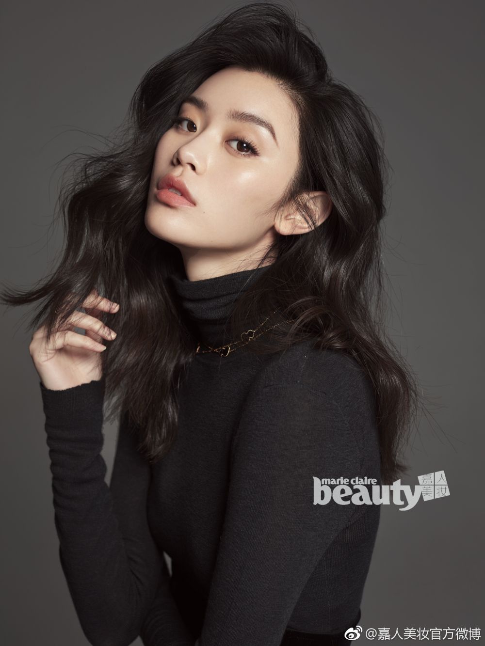 Ming Xi Sexy and Hottest Photos , Latest Pics