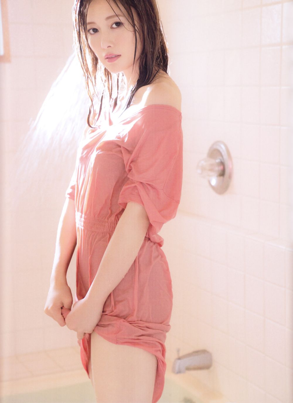 Mai Shiraishi Sexy and Hottest Photos , Latest Pics