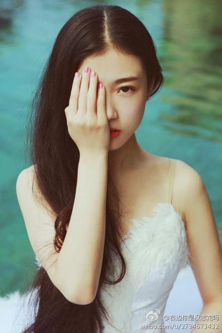 Xinyuan Zhang Sexy and Hottest Photos , Latest Pics