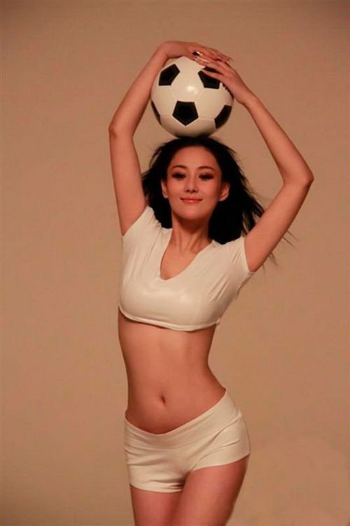 Viann Zhang Sexy and Hottest Photos , Latest Pics