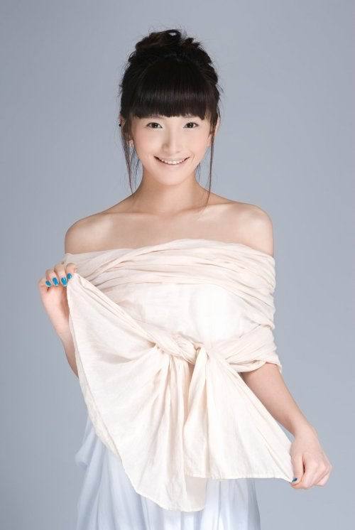 Yuyu Xiao Sexy and Hottest Photos , Latest Pics