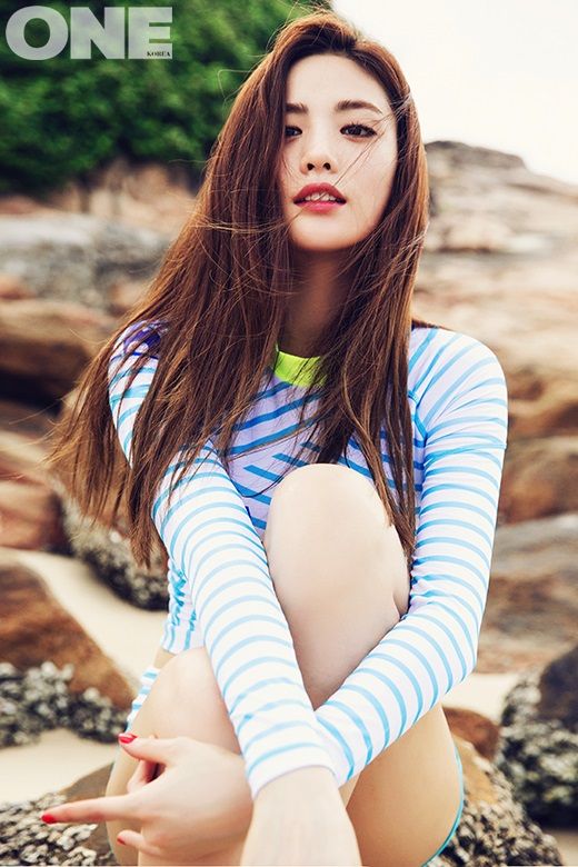 Jin-Ah Im Sexy and Hottest Photos , Latest Pics
