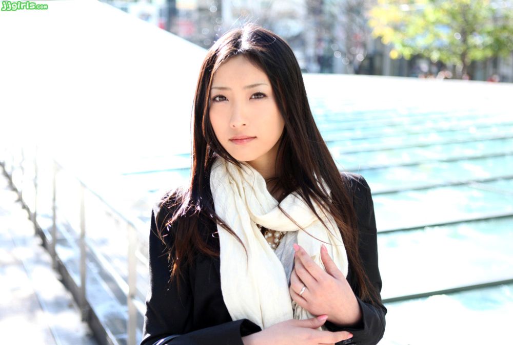 Shizuka Kanno Sexy and Hottest Photos , Latest Pics