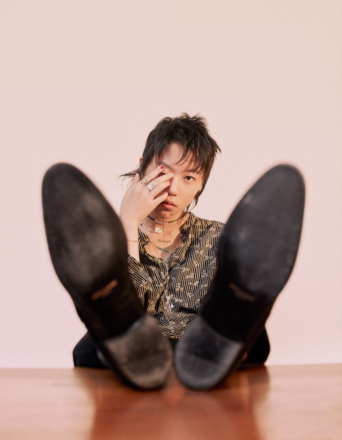 Leah Dou Sexy and Hottest Photos , Latest Pics