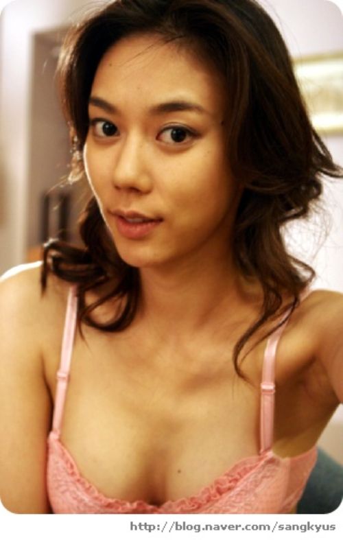 In-seo Kim Sexy and Hottest Photos , Latest Pics