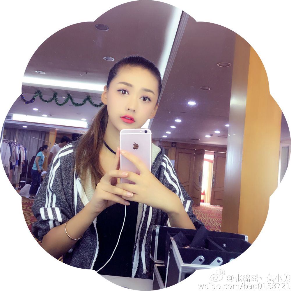 Luyao Zhang Sexy and Hottest Photos , Latest Pics