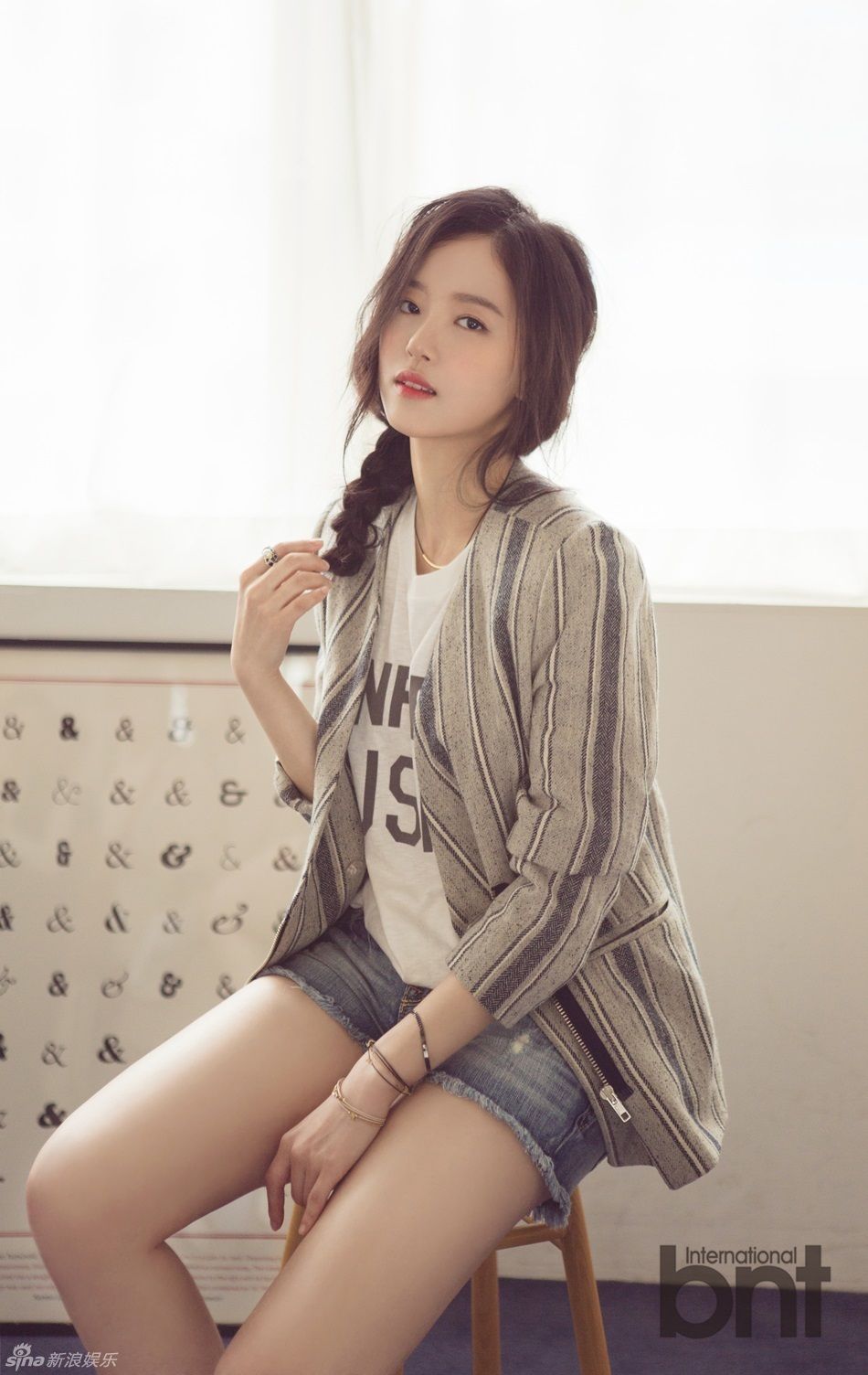 Kang Han-na Sexy and Hottest Photos , Latest Pics