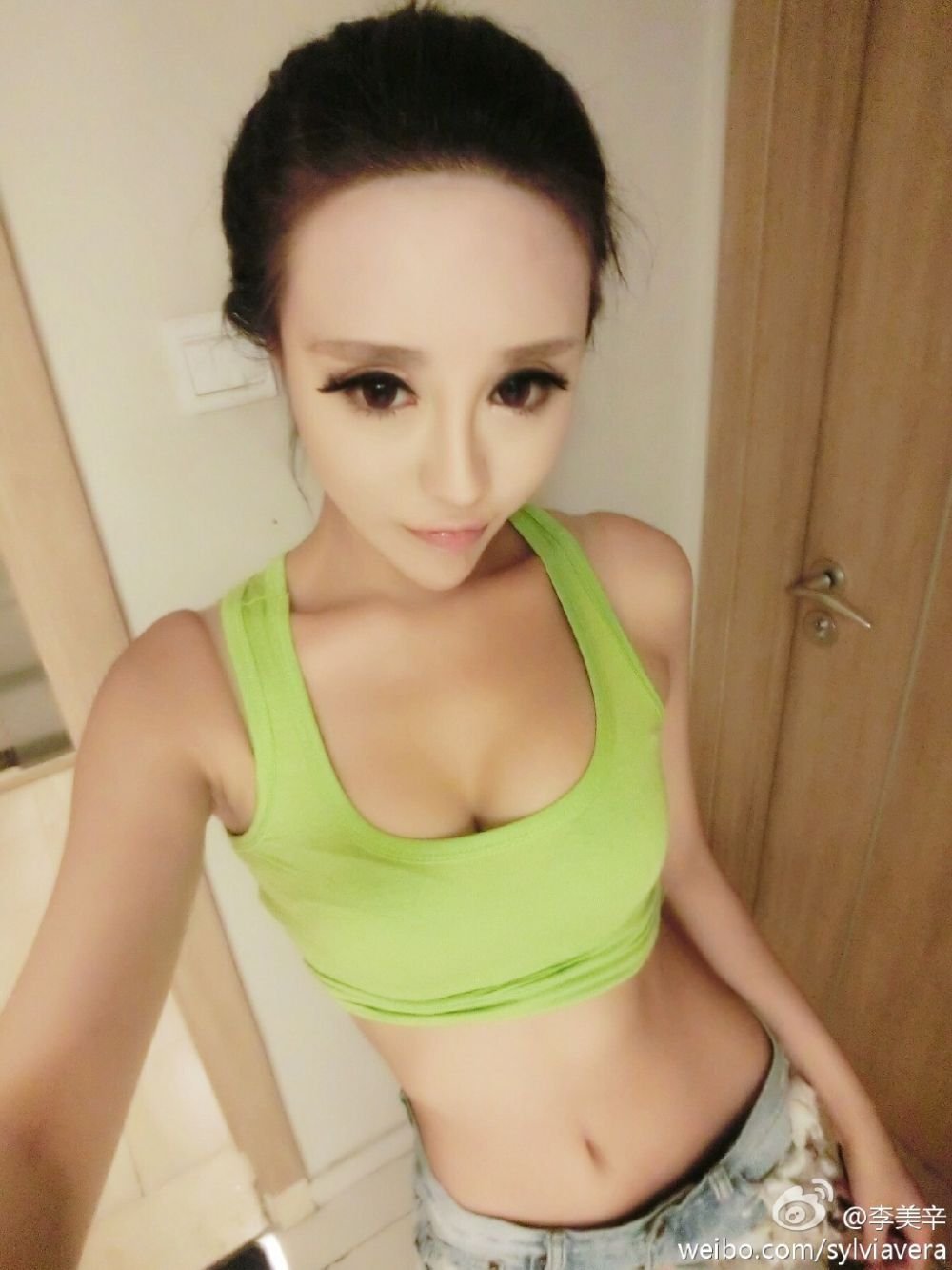 李美辛 Sexy and Hottest Photos , Latest Pics