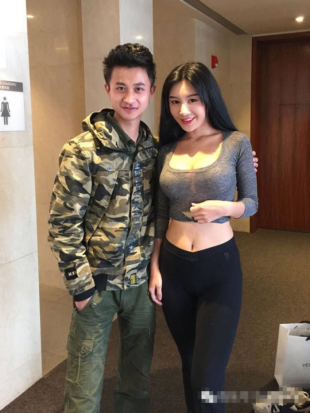樊玲 Sexy and Hottest Photos , Latest Pics