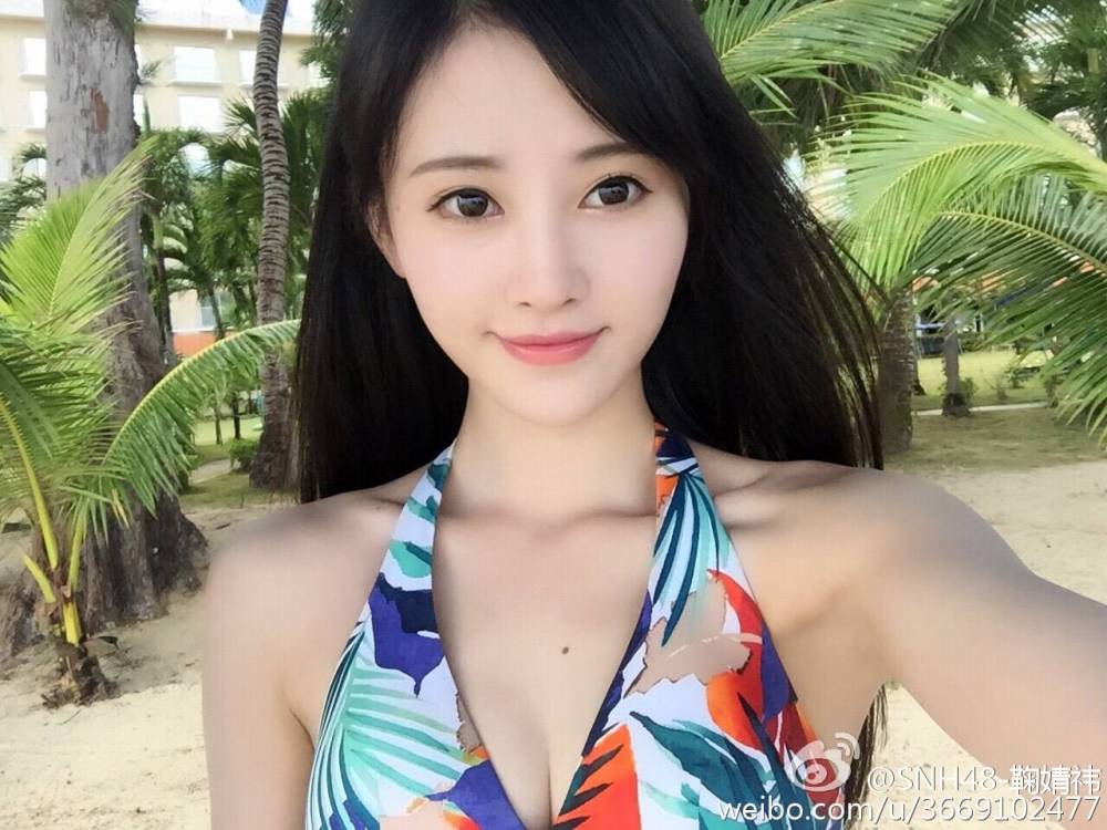 Jingyi Ju Sexy and Hottest Photos , Latest Pics