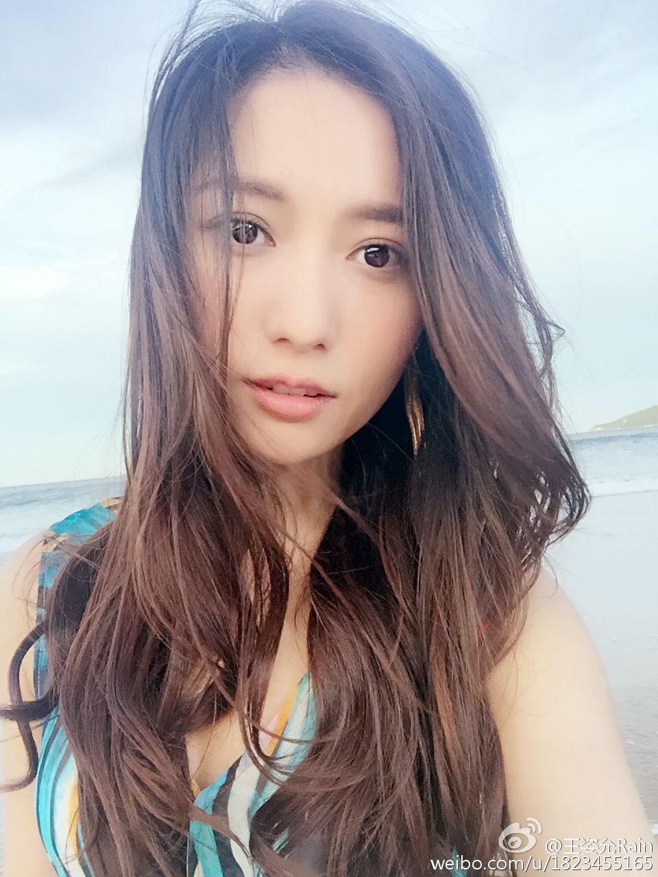Ziyun Wang Sexy and Hottest Photos , Latest Pics