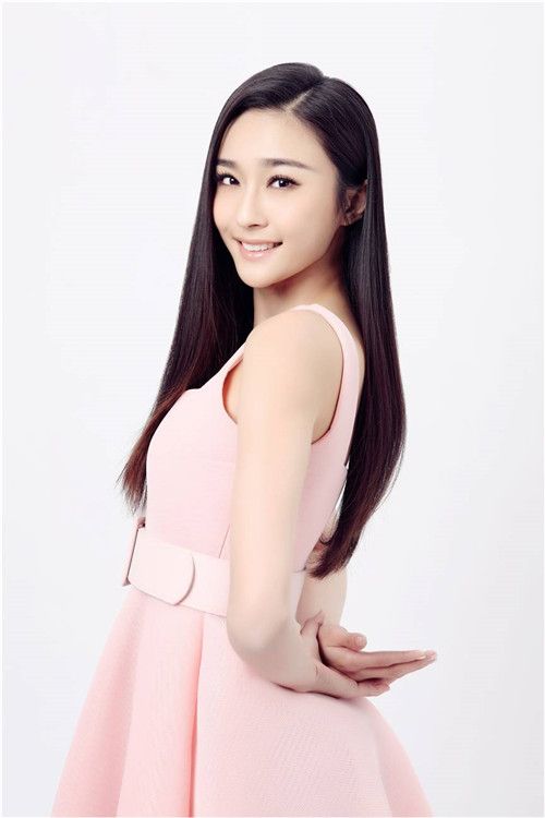 Bing Chen Sexy and Hottest Photos , Latest Pics