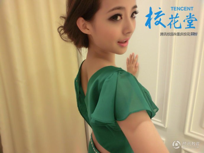 Xinyu Zou Sexy and Hottest Photos , Latest Pics