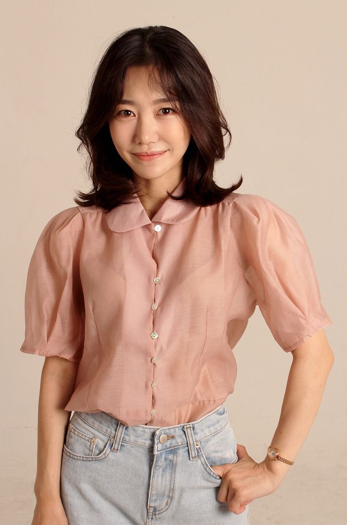 Jin-Seo Kim Sexy and Hottest Photos , Latest Pics