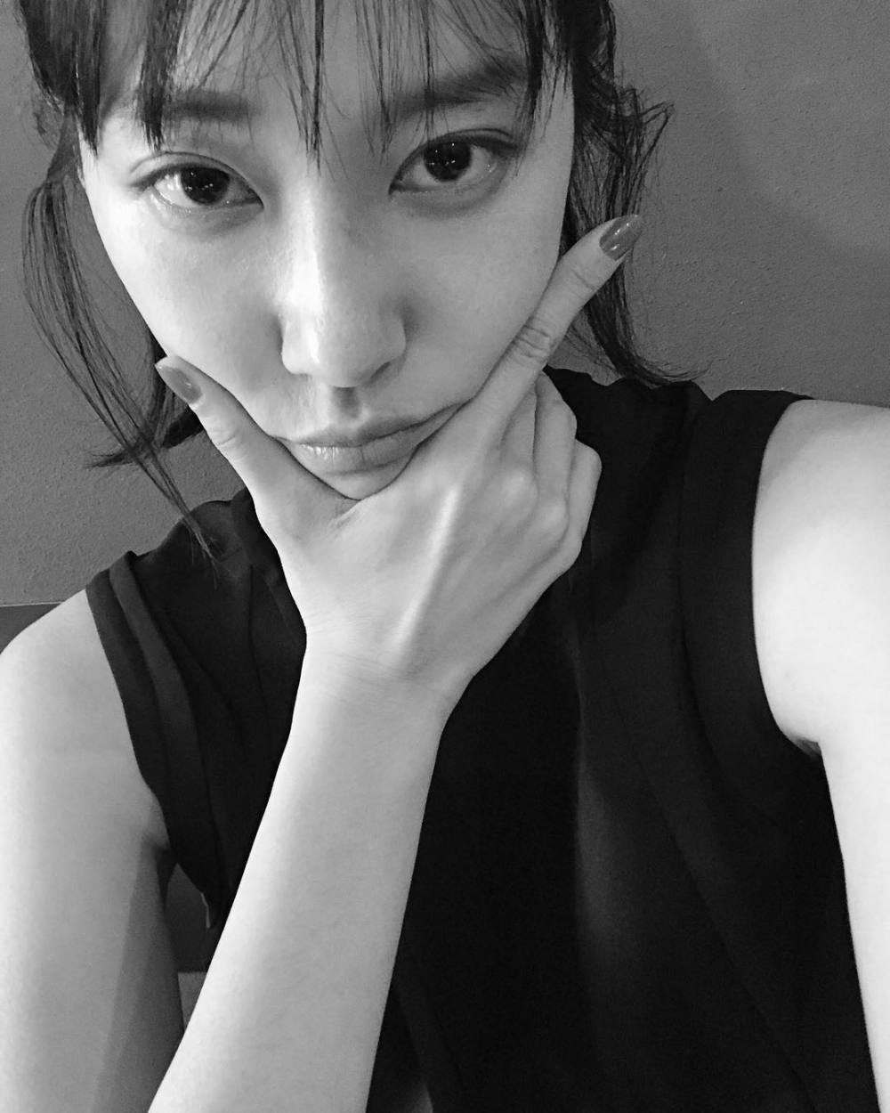 Juno Liu Sexy and Hottest Photos , Latest Pics