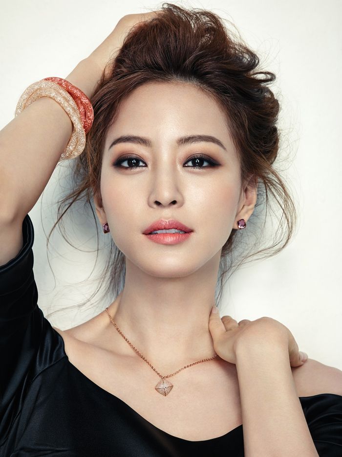 Ye-seul Han Sexy and Hottest Photos , Latest Pics