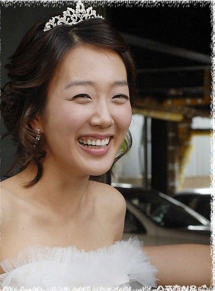 Min-jung Seo Sexy and Hottest Photos , Latest Pics