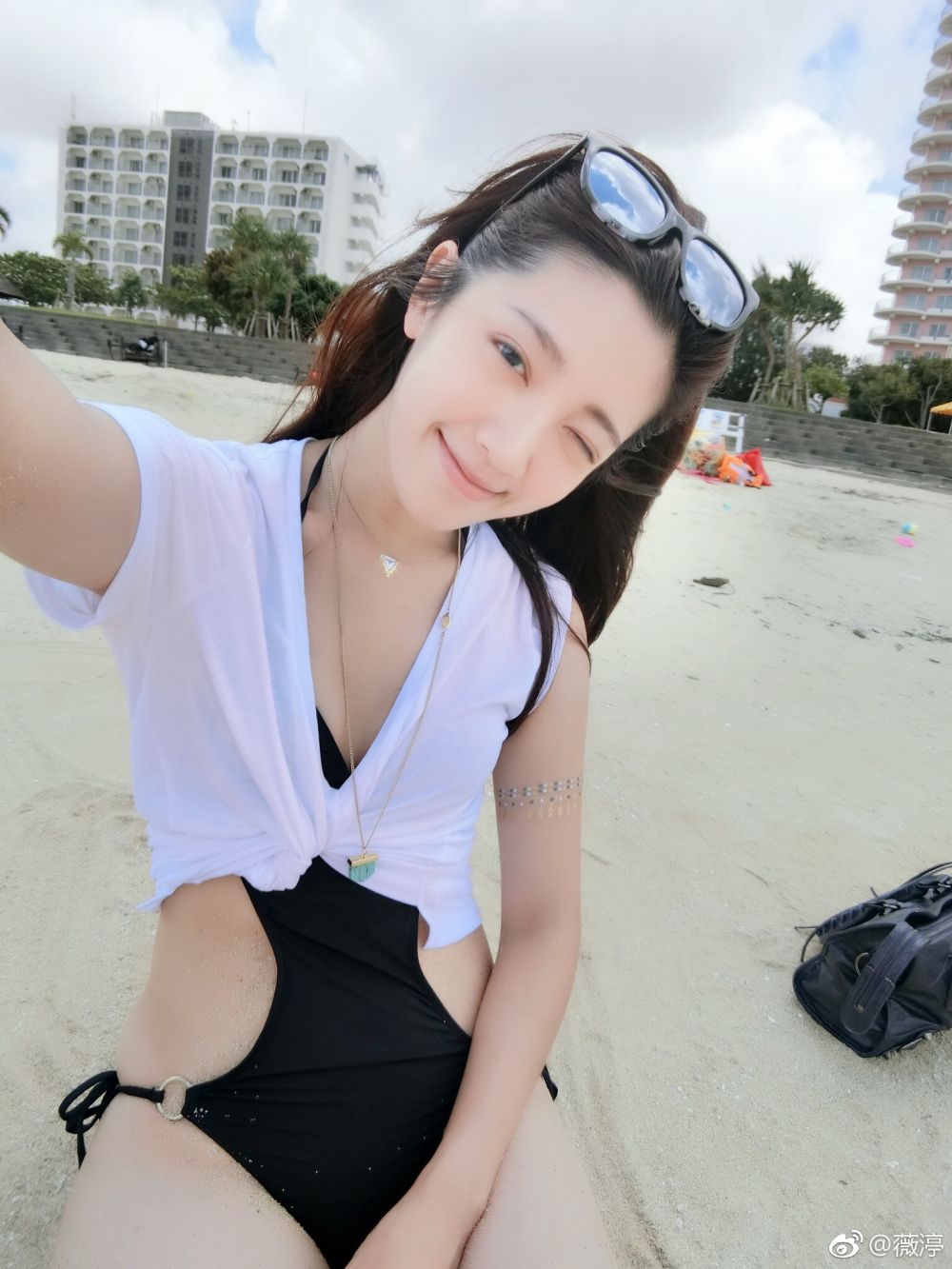 Wei-Ting Huang Sexy and Hottest Photos , Latest Pics