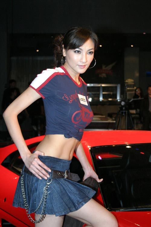 Shatina Chen Sexy and Hottest Photos , Latest Pics