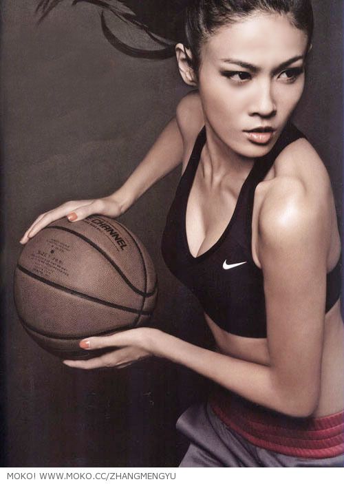 Zoe Zhang Sexy and Hottest Photos , Latest Pics