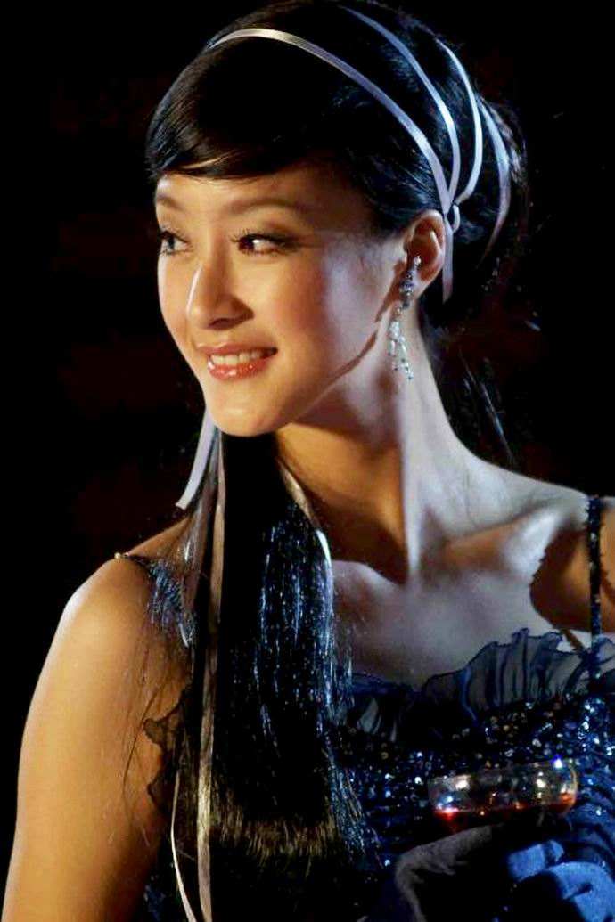 Mei-Fang Lu Sexy and Hottest Photos , Latest Pics