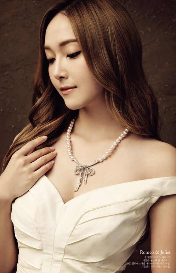 Jessica Jung Sexy and Hottest Photos , Latest Pics