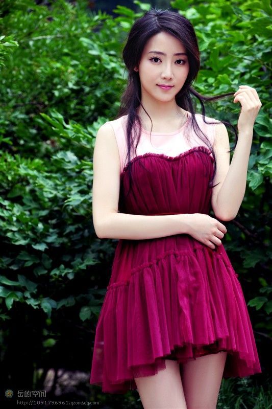 Mengli Wang Sexy and Hottest Photos , Latest Pics