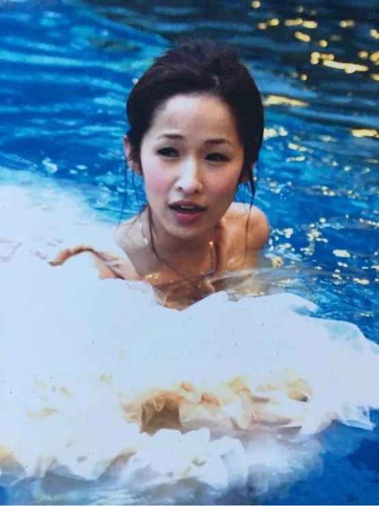 Elva Hsiao Sexy and Hottest Photos , Latest Pics