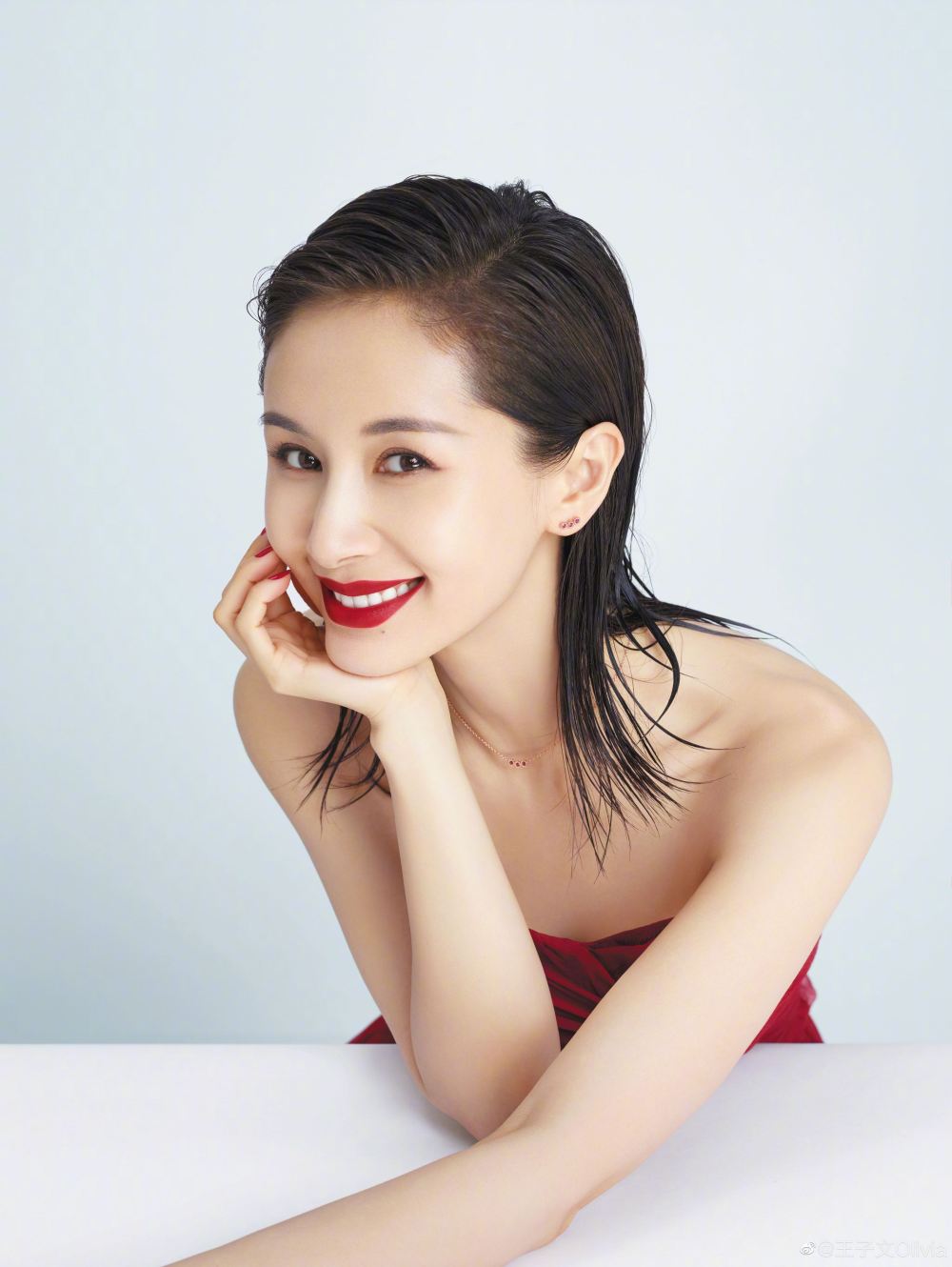 Ziwen Wang Sexy and Hottest Photos , Latest Pics