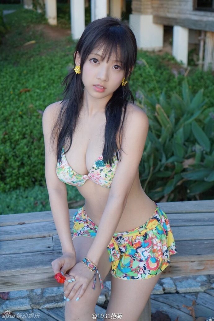 Wei Fan Sexy and Hottest Photos , Latest Pics