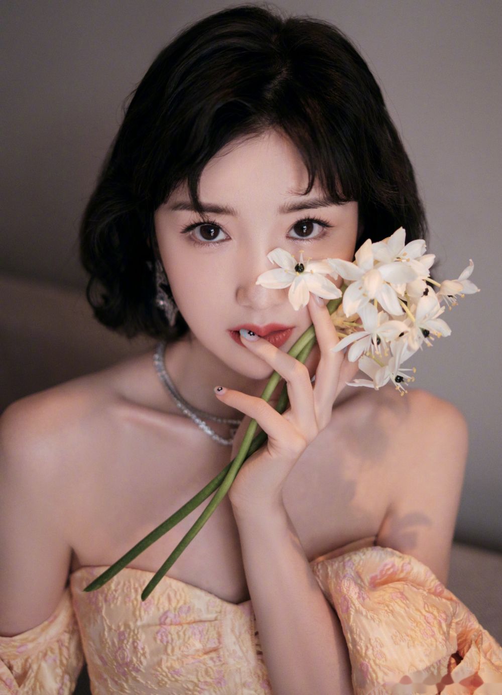 Xiaotong Mao Sexy and Hottest Photos , Latest Pics