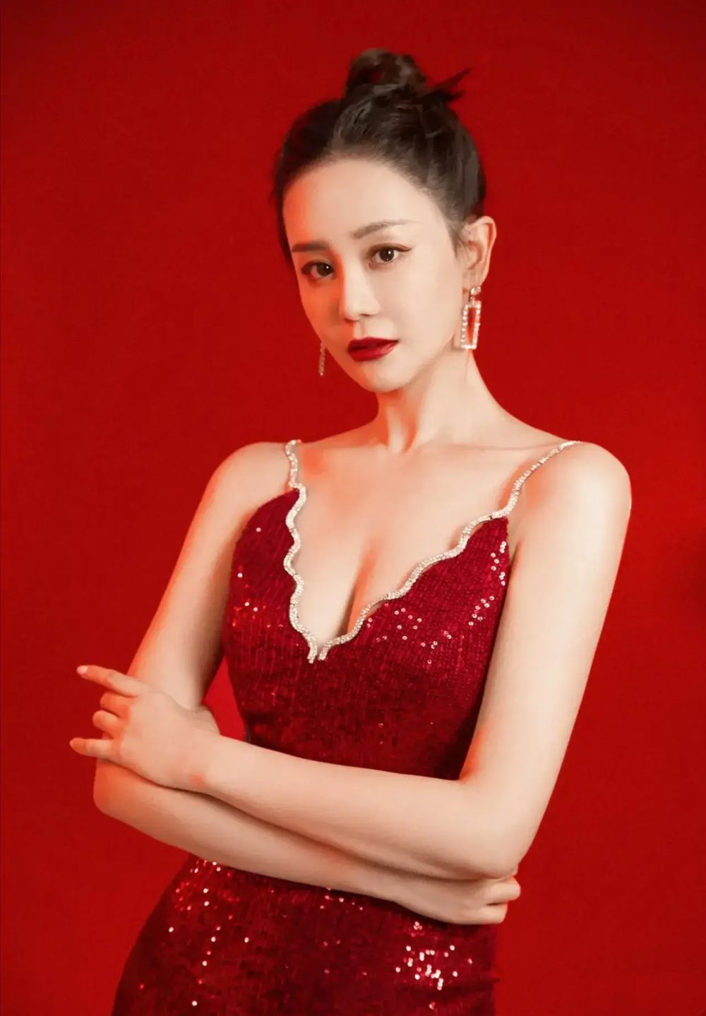 Lu Hai Sexy and Hottest Photos , Latest Pics
