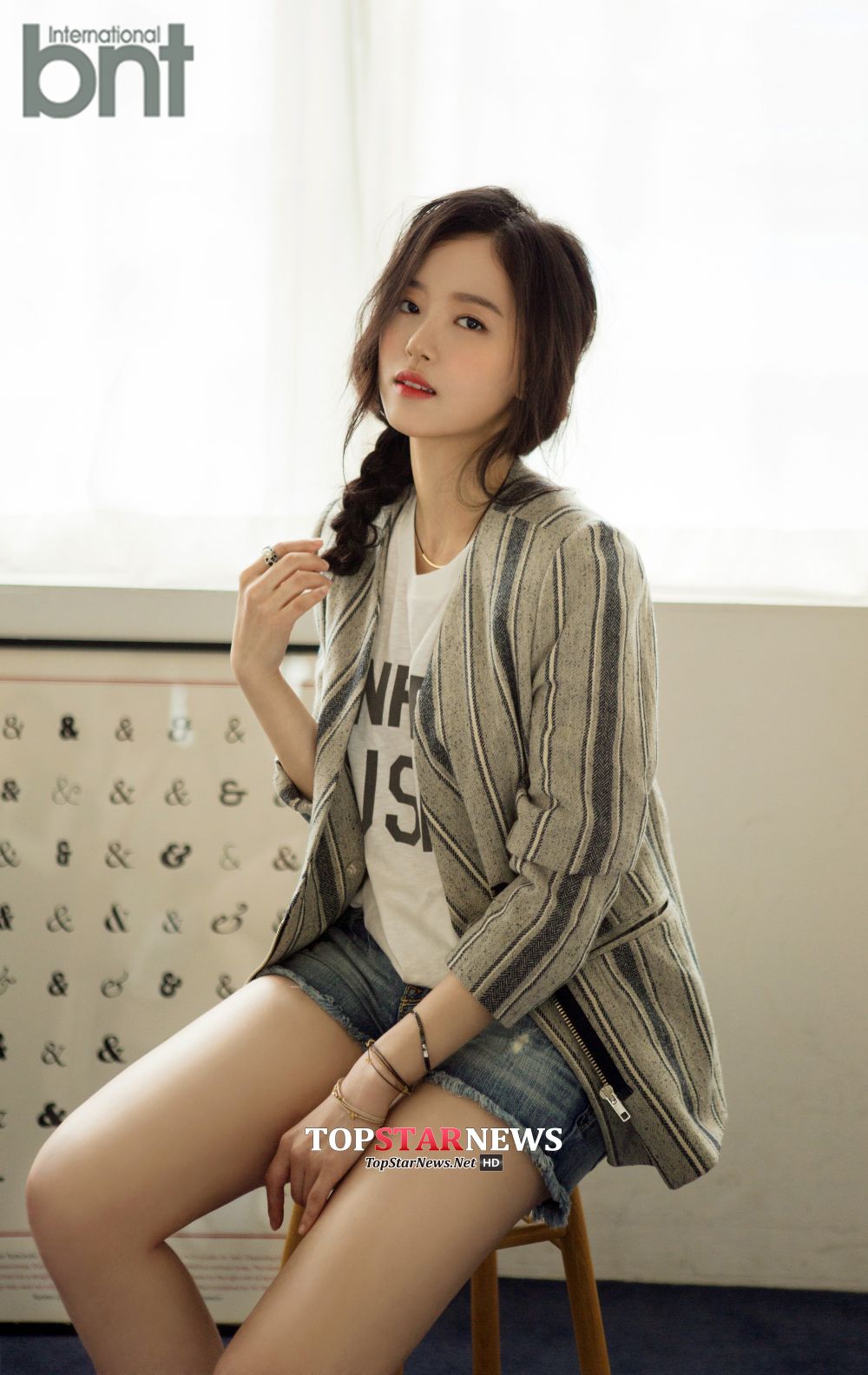 Kang Han-na Sexy and Hottest Photos , Latest Pics