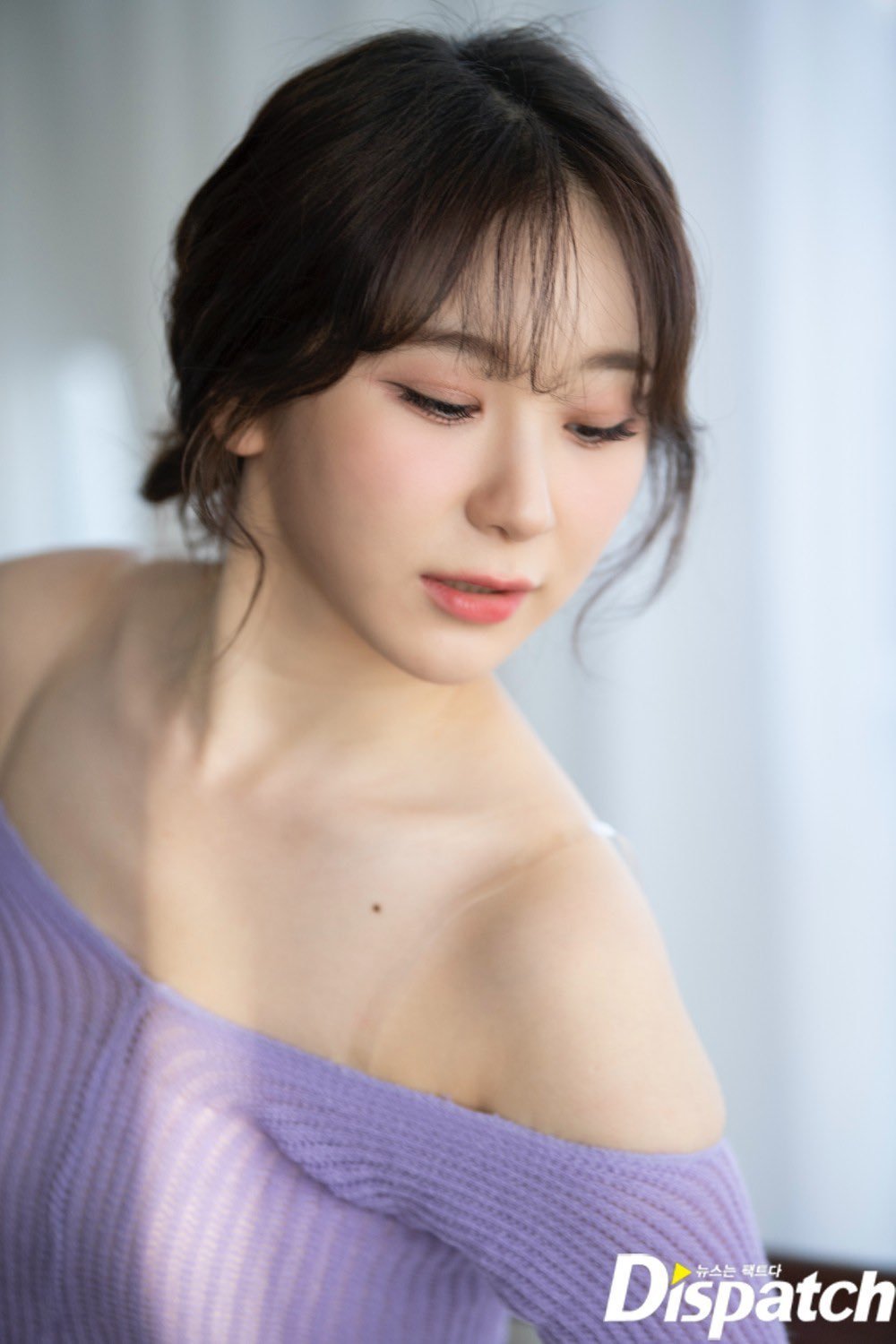 李彩演 Sexy and Hottest Photos , Latest Pics