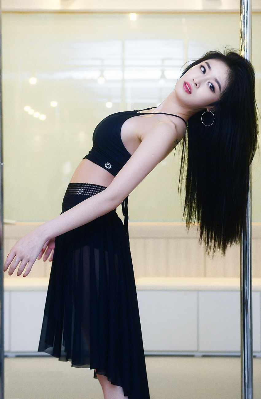 Ji-Yeon Park Sexy and Hottest Photos , Latest Pics