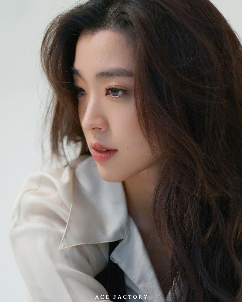 Choi Sung-eun Sexy and Hottest Photos , Latest Pics