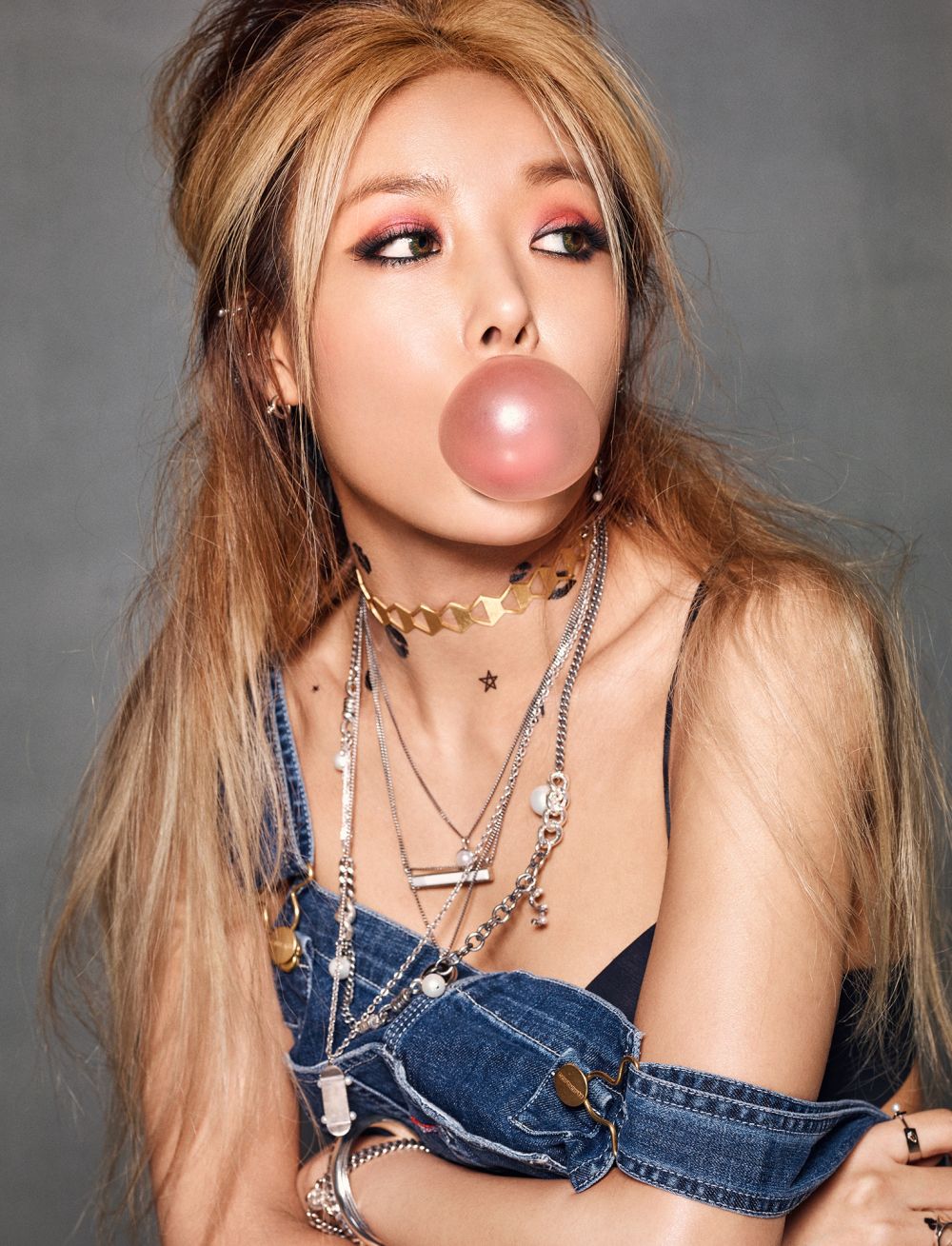 Yubin Sexy and Hottest Photos , Latest Pics