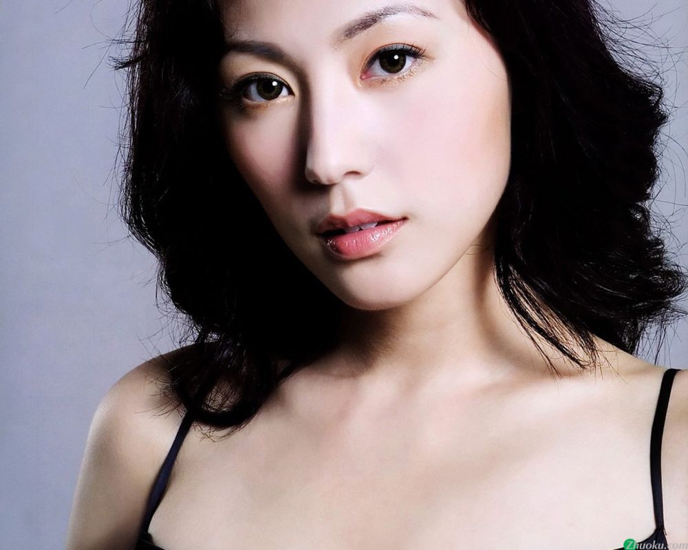 Annie Liu Sexy and Hottest Photos , Latest Pics