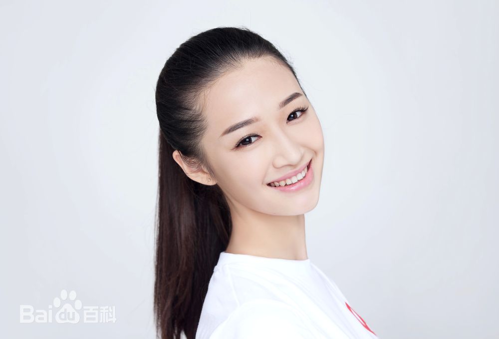 Bing Liu Sexy and Hottest Photos , Latest Pics