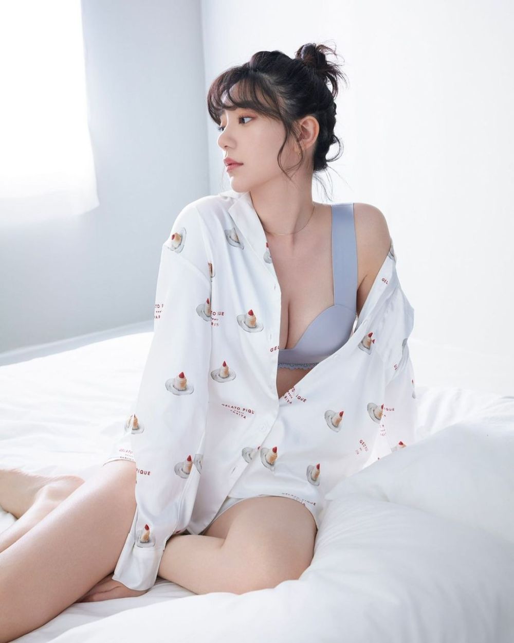 Hsueh-Fu Kuo Sexy and Hottest Photos , Latest Pics