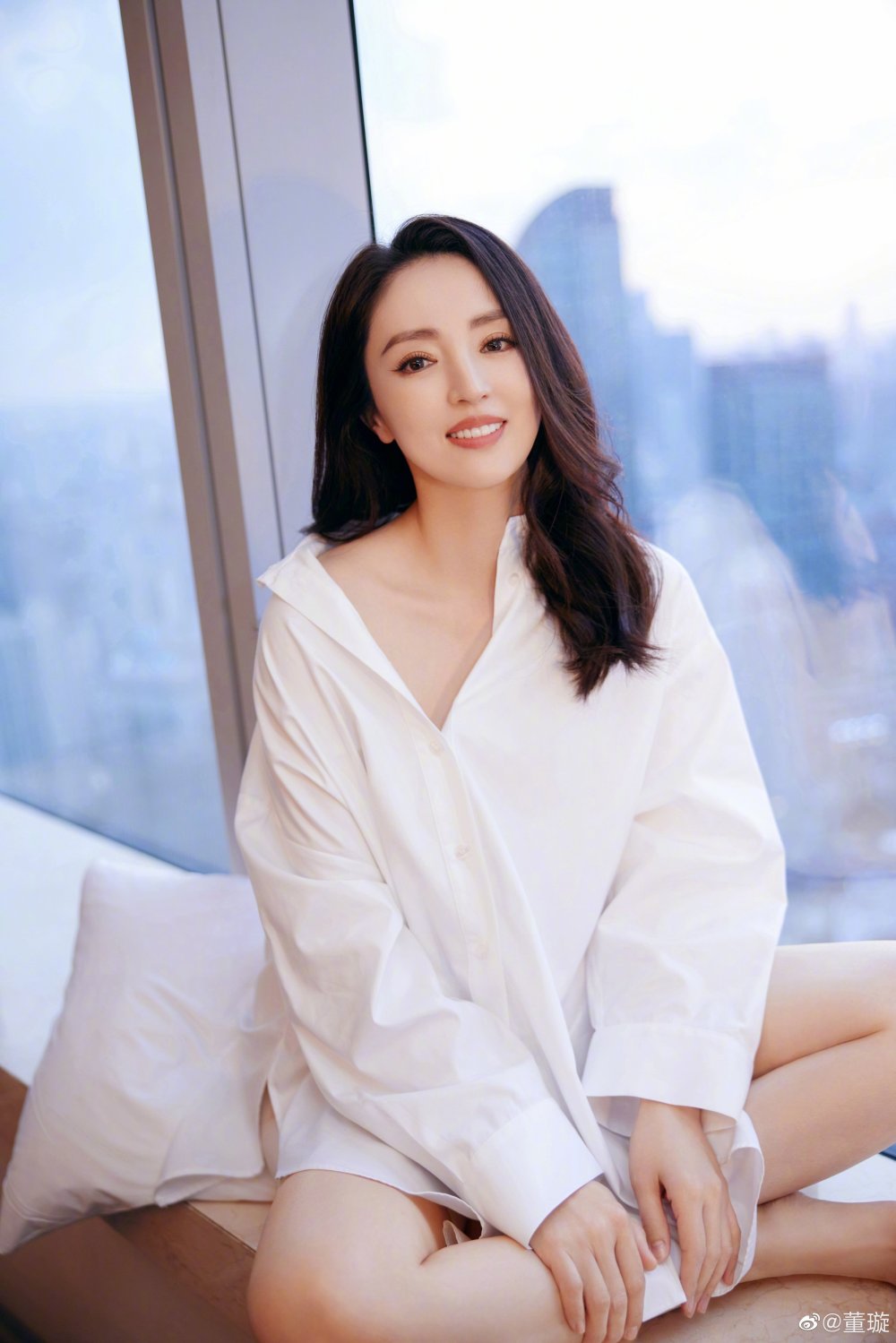 Xuan Dong Sexy and Hottest Photos , Latest Pics